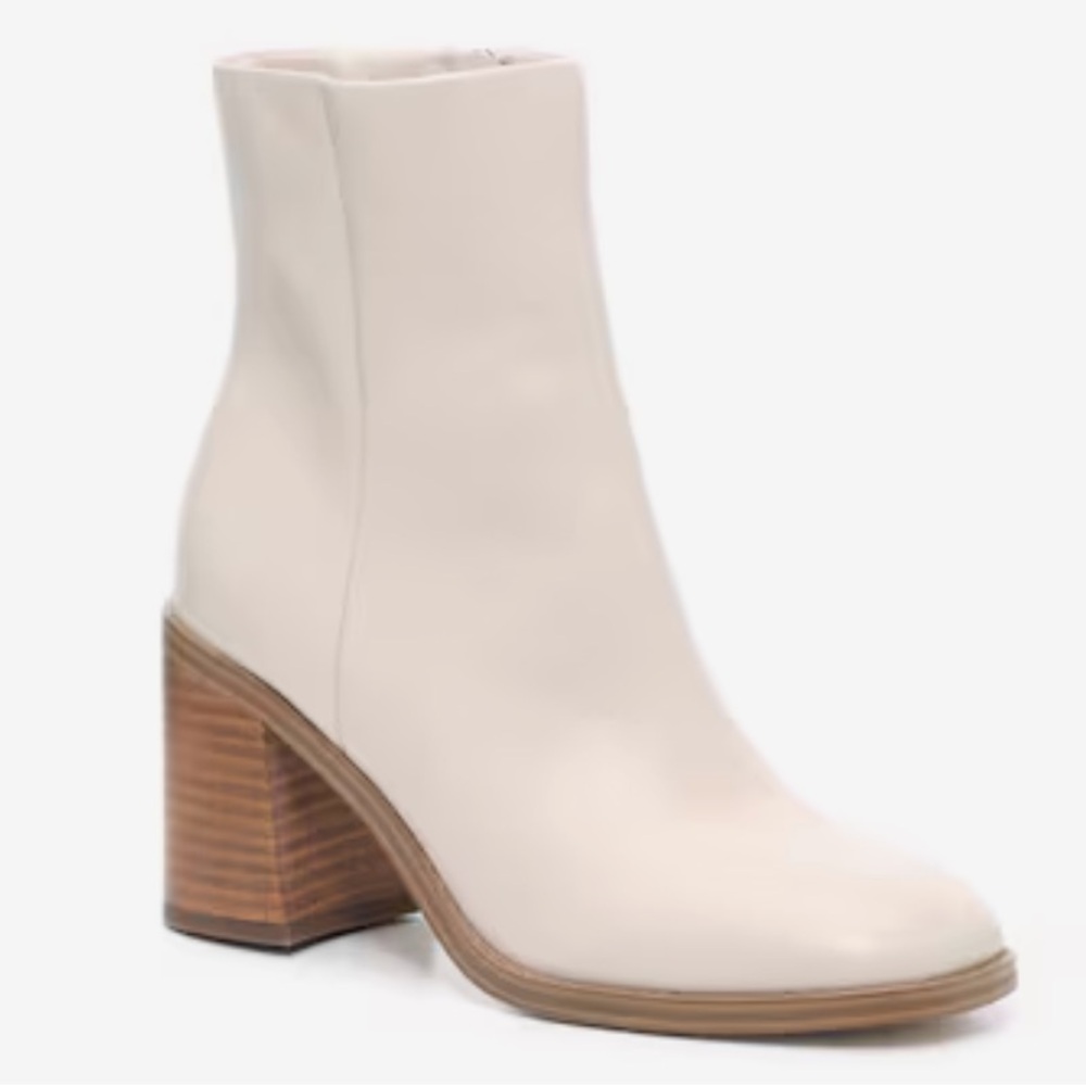 Marc Fisher Lysia Bootie